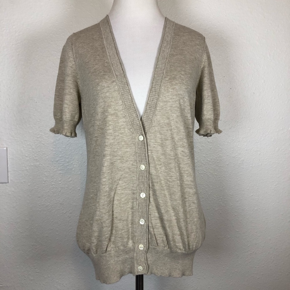 Banana Republic oatmeal short sleeve cardigan med